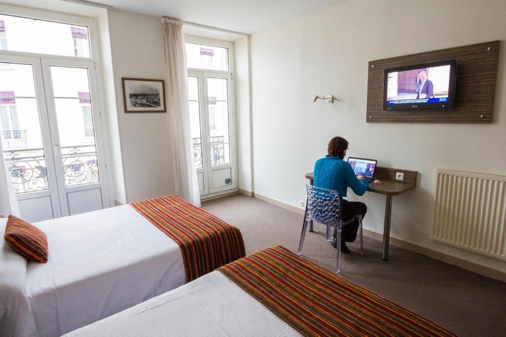 Hotel De L'Europe Grenoble Hyper-Centre Ruang foto